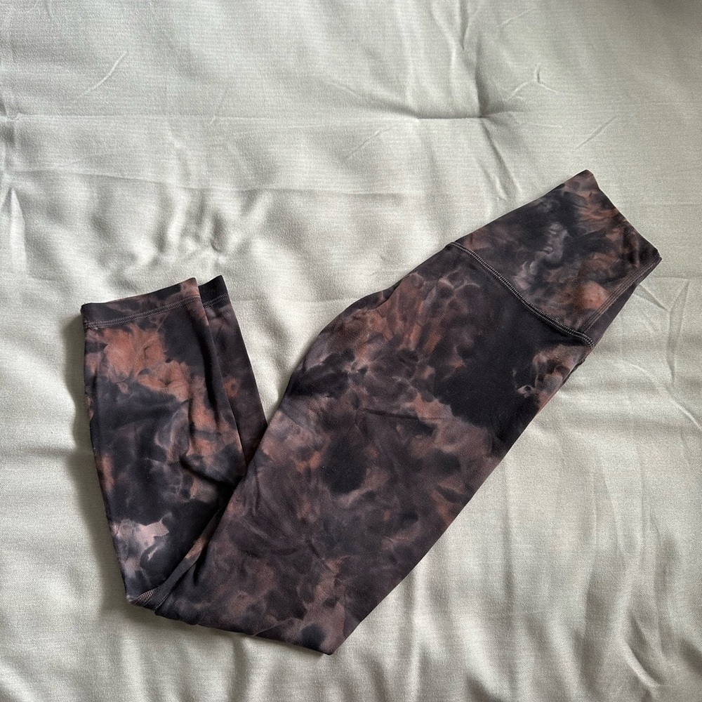 LULULEMON 3/4 leggings - Picture 3 of 3